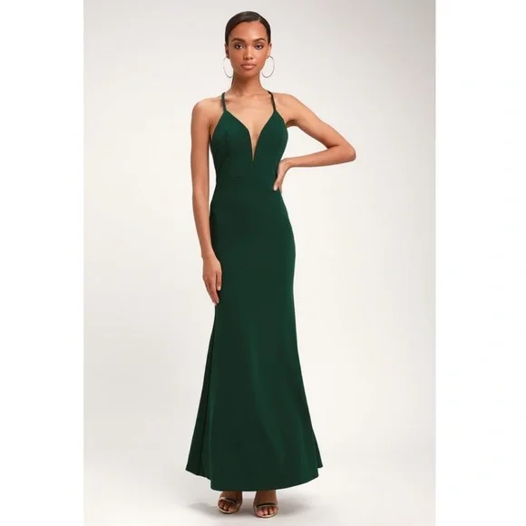 Lulu’s Amelia Elegant Forest Green formal Maxi Dress small - Picture 1 of 12